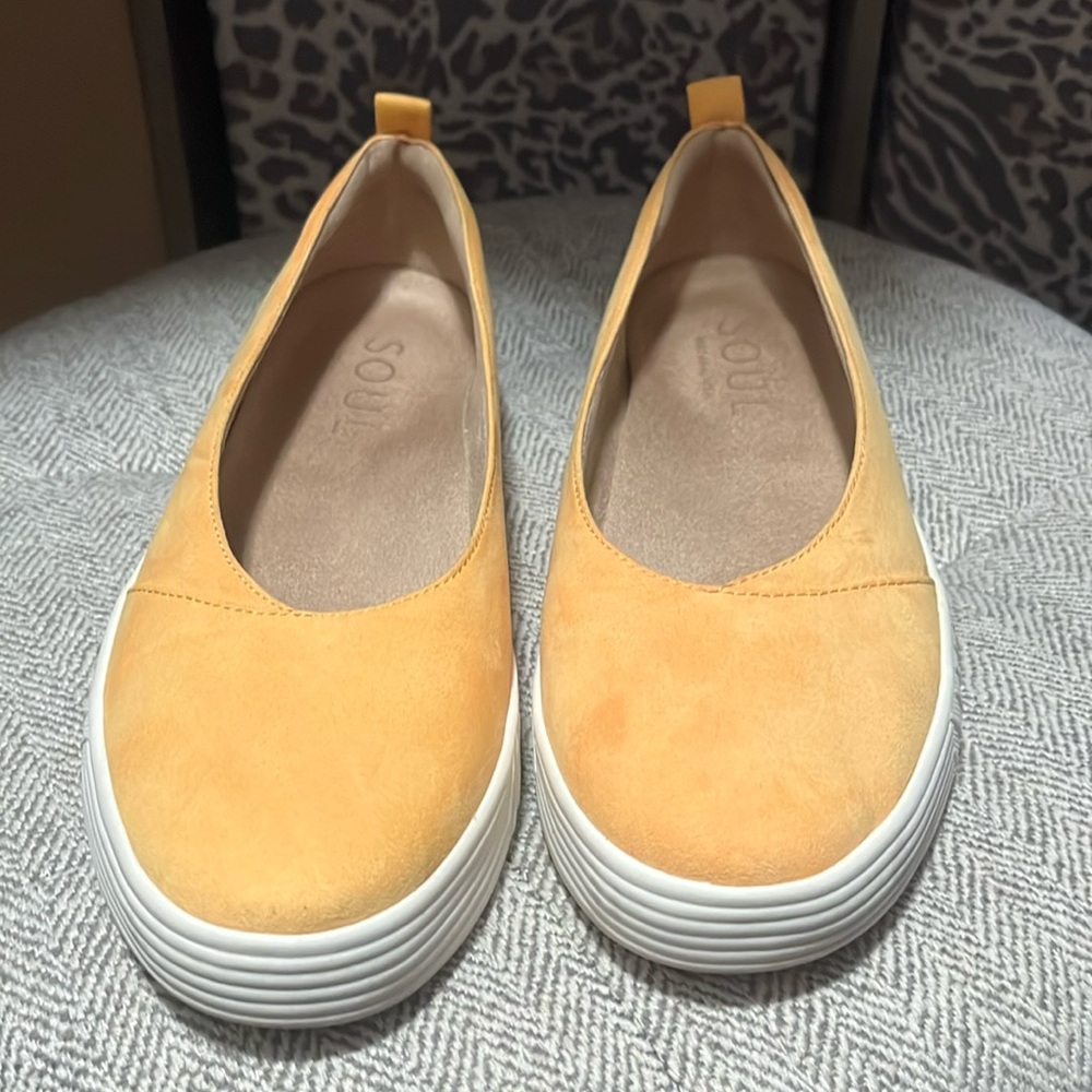 SOUL NATURALIZER Amber Neela Slip On Flats